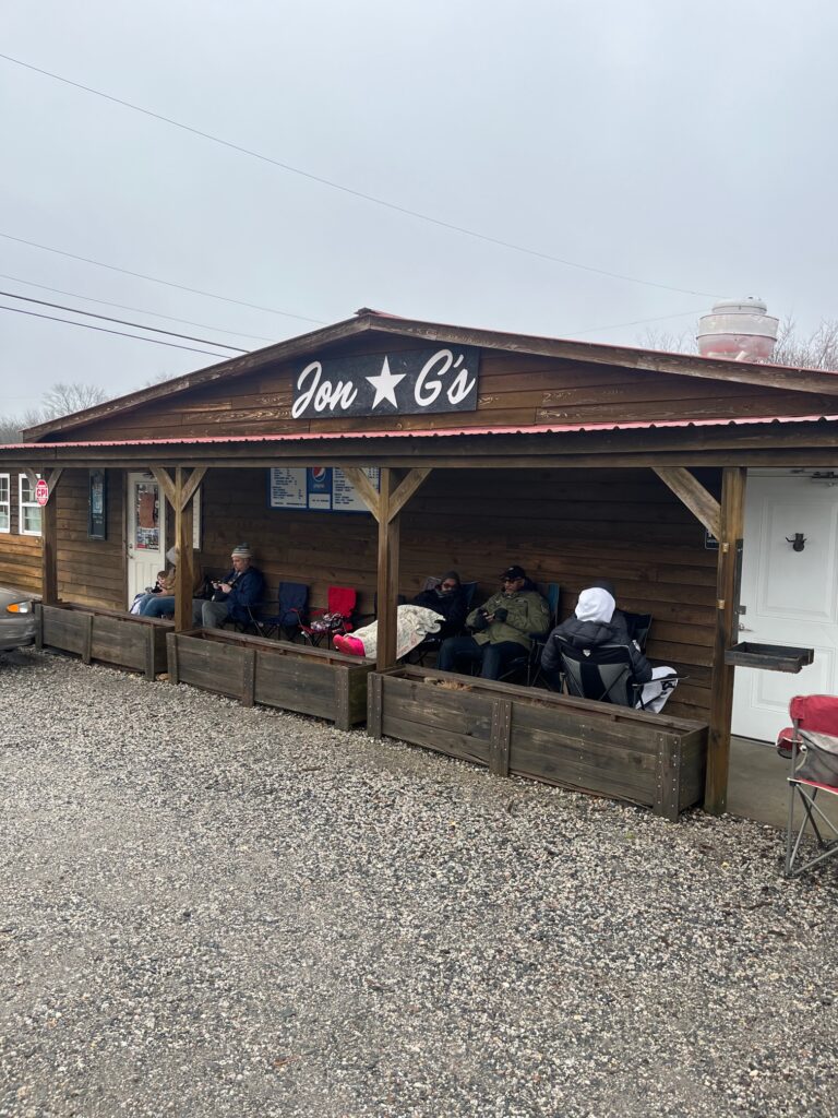 Jon G's Barbecue in Peachland with the first people in line.
